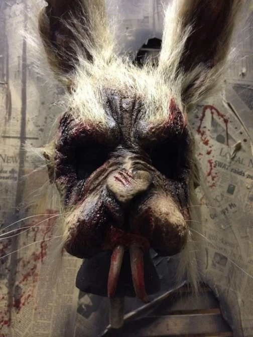 Pumpkin Pulp Lucky Rabbid Mask - Image 3