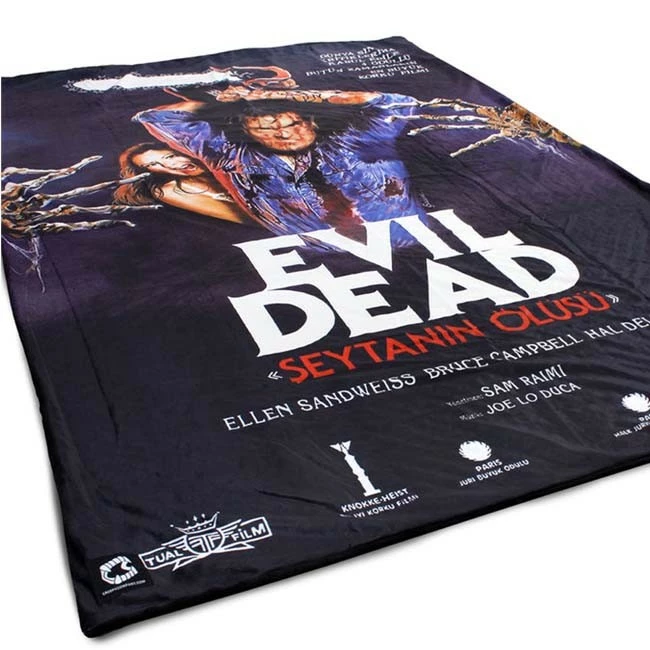 Creepy Co. Evil Dead Ash Chainsaw Throw Blanket - Image 3