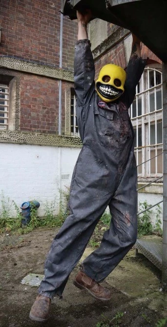 Mad About Horror Hillbilly Gas Mechanic Costume - Image 3