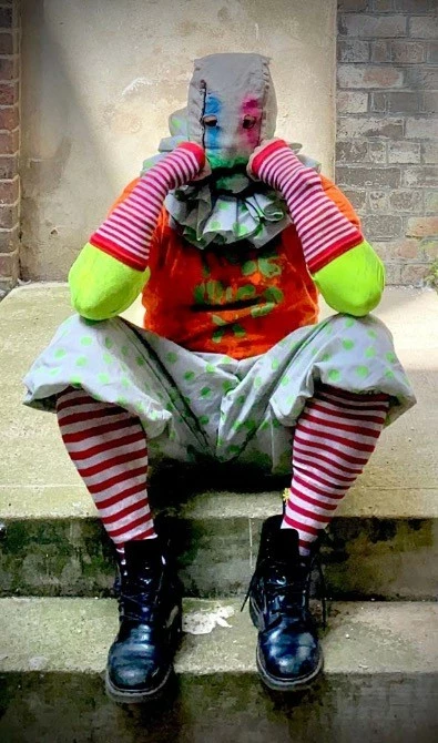 Other Spiral Clown Costume FREE HUGS - Image 4