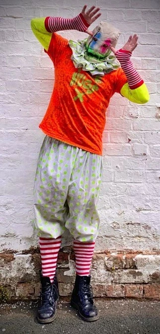 Other Spiral Clown Costume FREE HUGS - Image 5