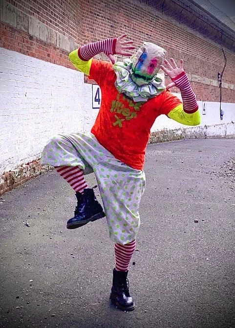 Other Spiral Clown Costume FREE HUGS - Image 6