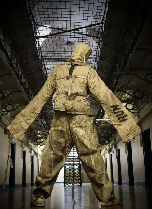 Mad About Horror Straight Jacket & Trousers - Image 3