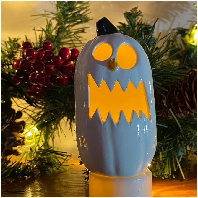 Ceramic Mini Snowman Pumpkin Crunch Black Star Ceramics