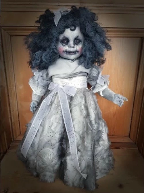 Other OOAK Gothic Horror Doll Willow - Image 2